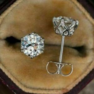 New Sterling silver diamond stud earrings